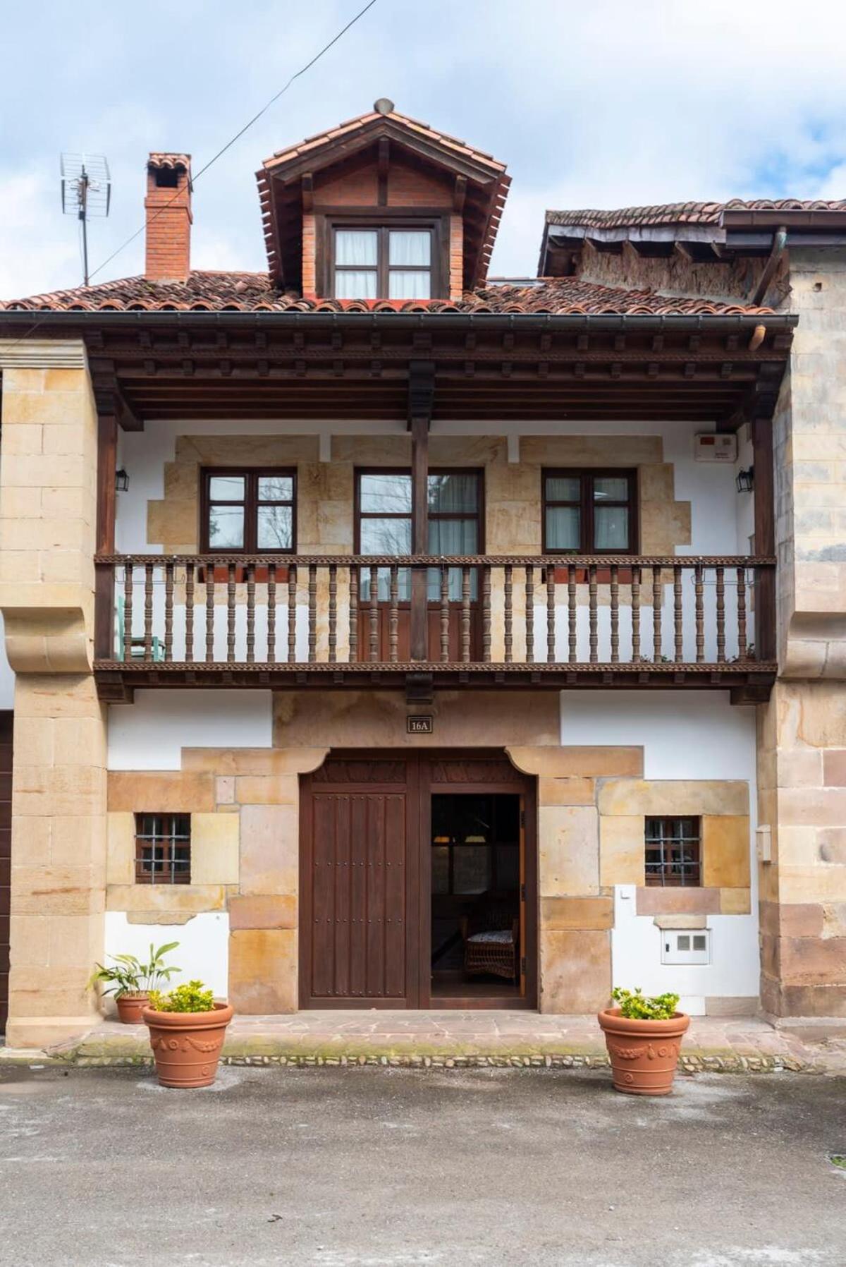 Casa Rural La Carlota Renedo De Cabuerniga Villa Dış mekan fotoğraf